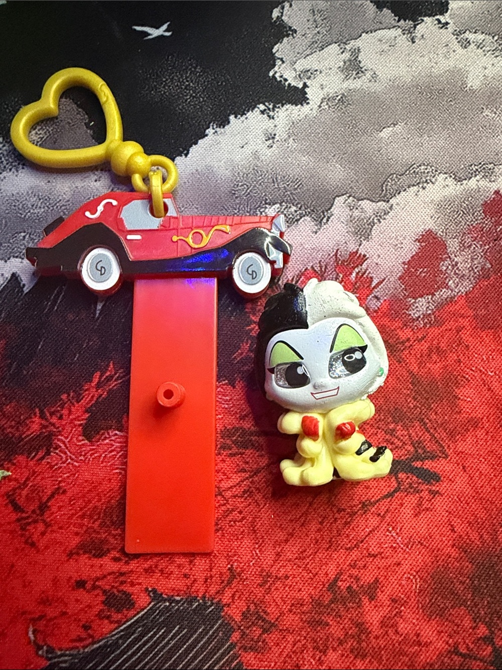 Cruella de vil keychain doorable